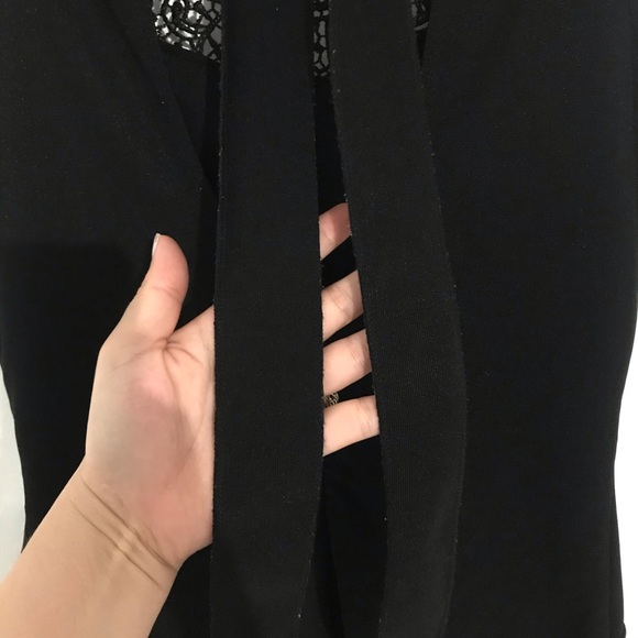 Le chateau black dress - Picture 7 of 8